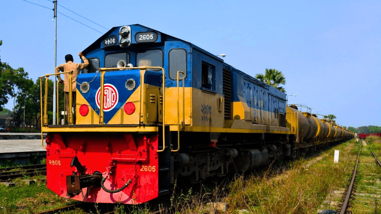 Bangladesh-train