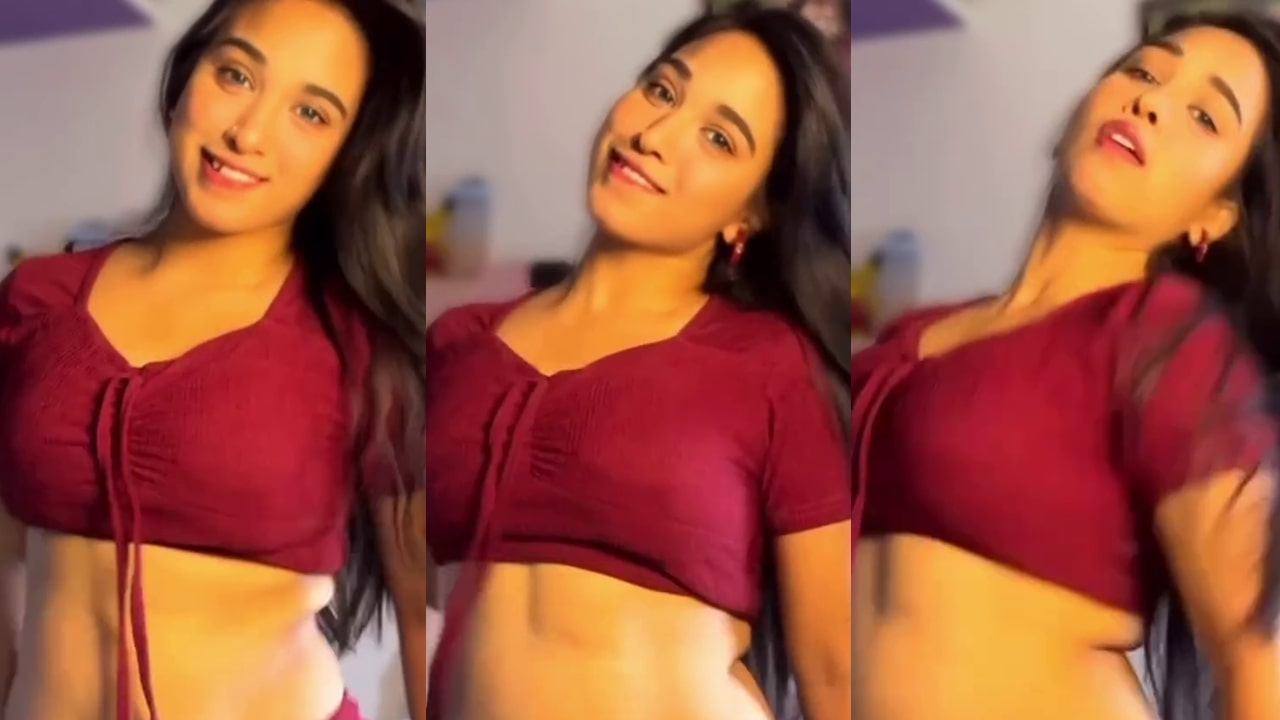 Indian-girl-hot-Dance