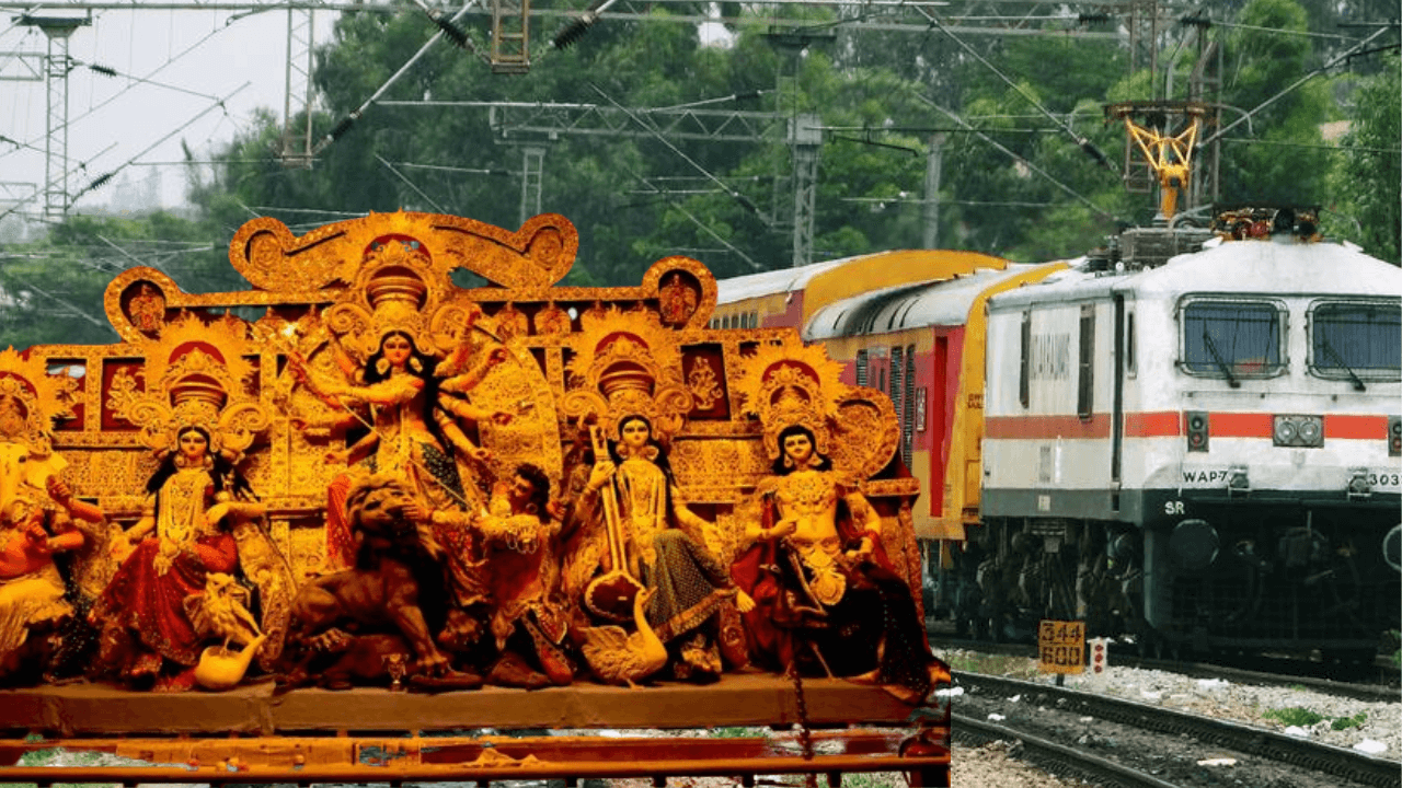 Puja-special-train