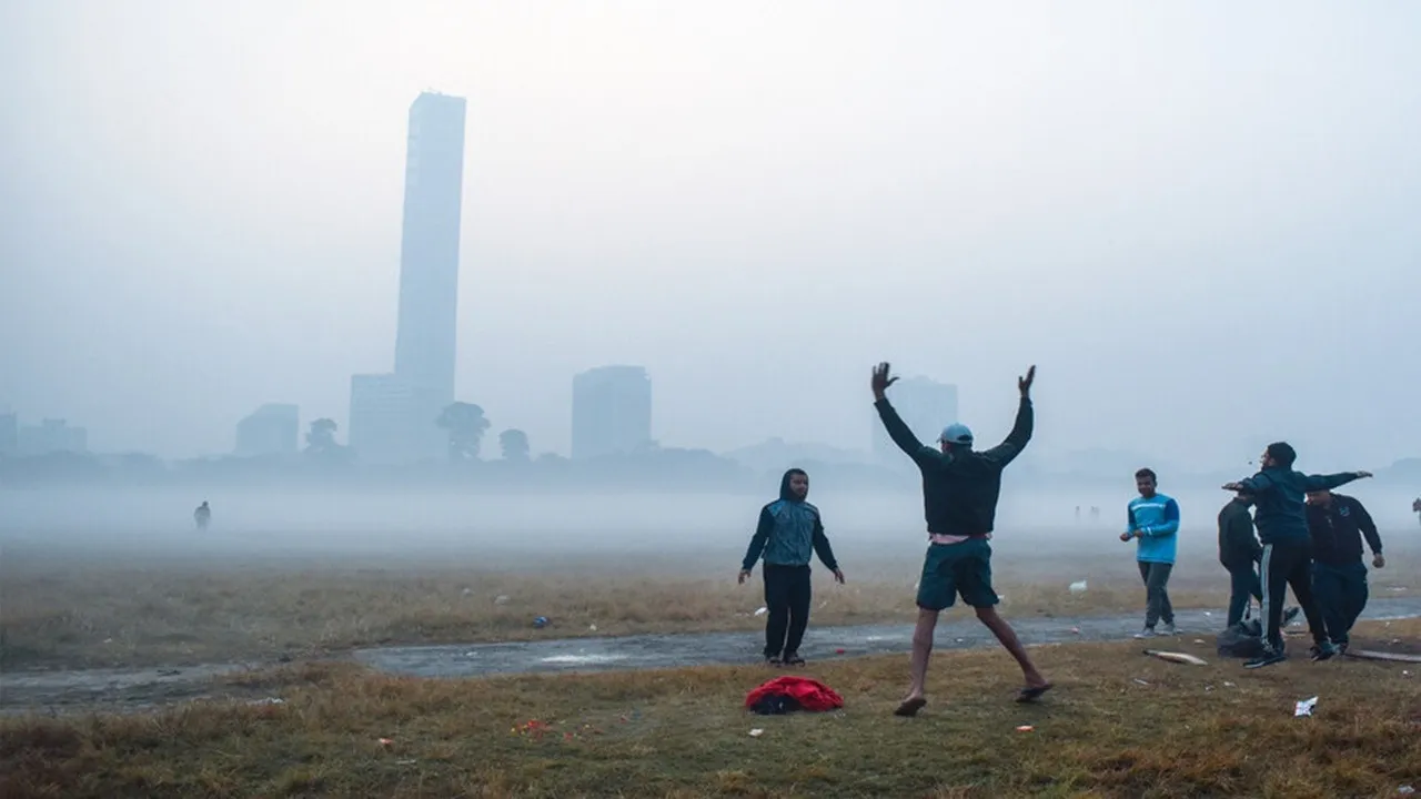 West Bengal cold morning fog weather