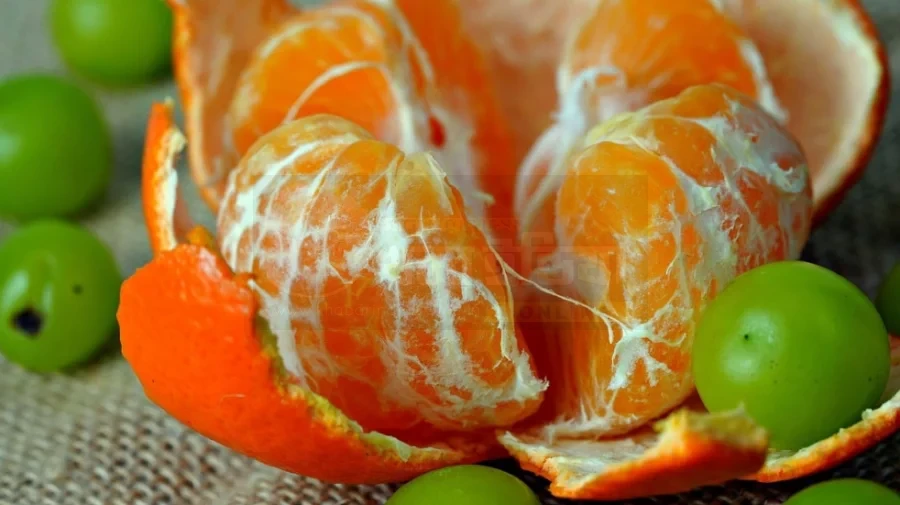 Amla vs Orange for Winter Skin Glow