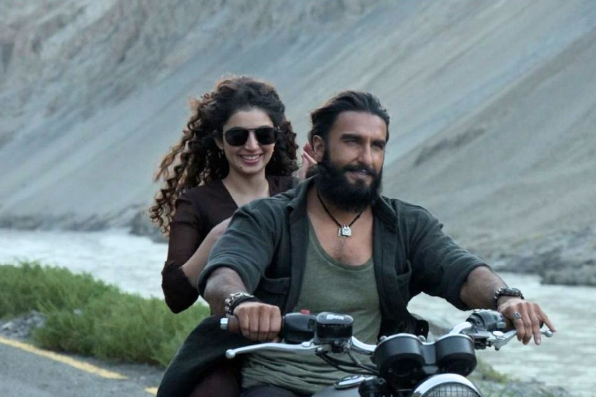 Dhurandhar movie box office collection day 1