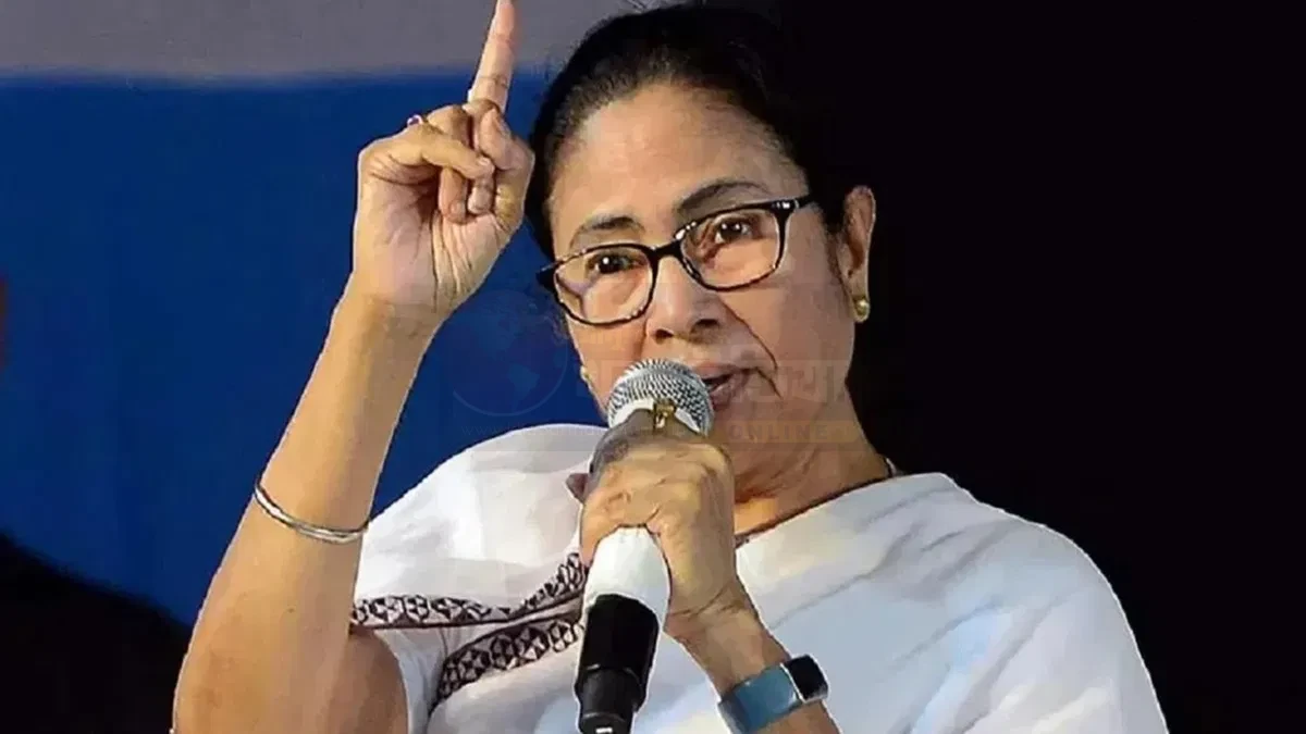 Mamata Banerjee addressing rally in Coochbehar attacking central government