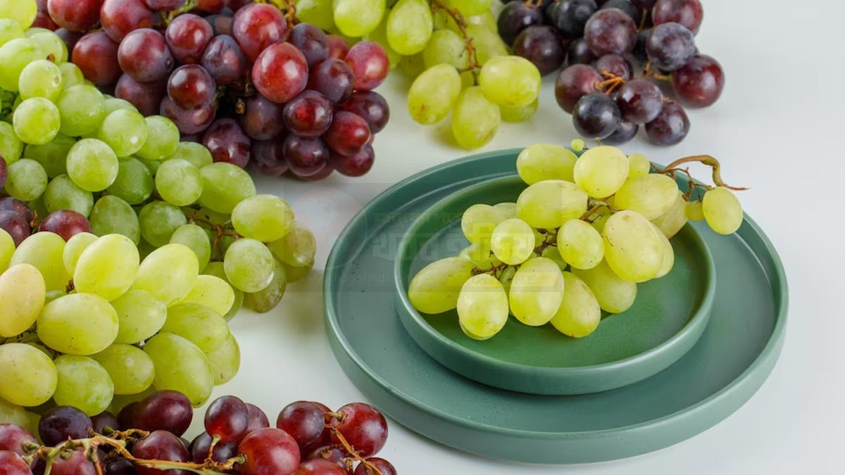 Red vs Green Grapes Health Benefits