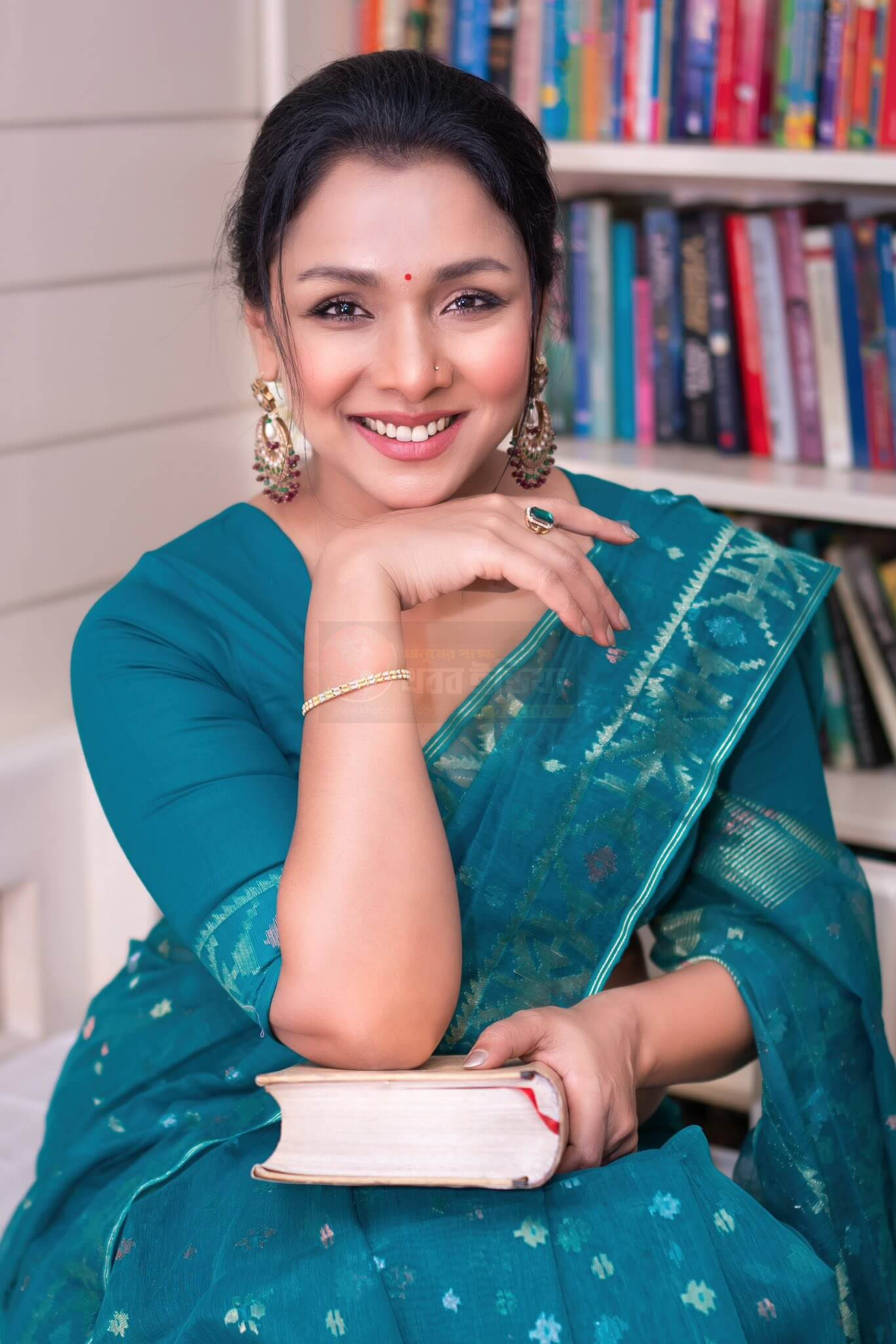 runa-khan-jamdani-saree-look