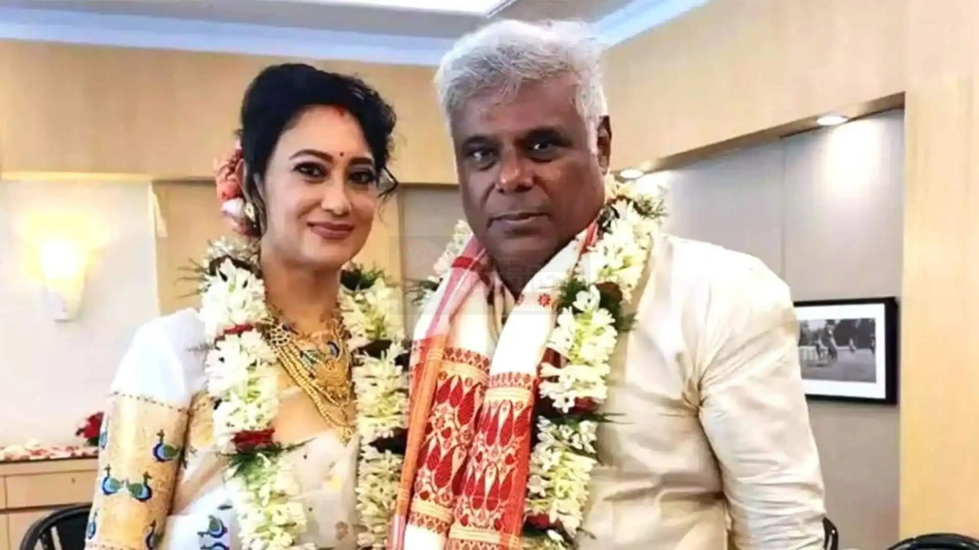 Ashish Vidyarthi and Rupali Barua after accident
